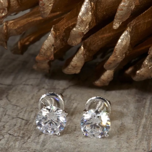 ONELEFT🎉4Ct Diamond 14K White Gold Screwback Stud - Picture 3 of 4